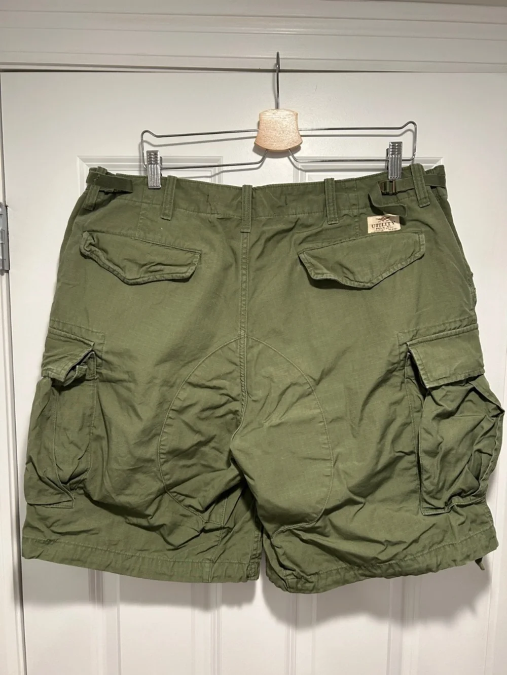 Ralph Lauren Men's Olive Cargo Shorts - Green Utility Style - Picture 3 of 3